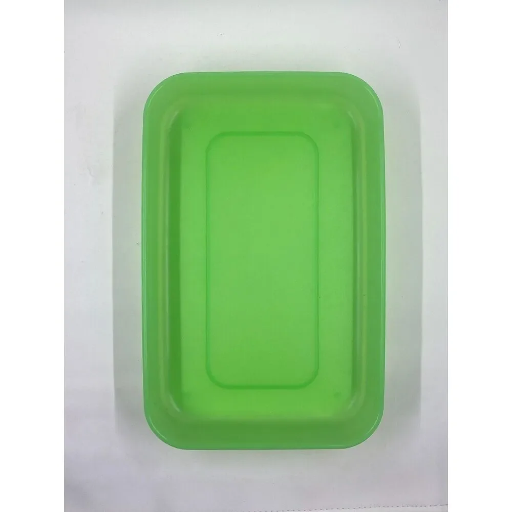 Tupperware Quadro Storage Containers (Set of 2) 6049, 6050 Green